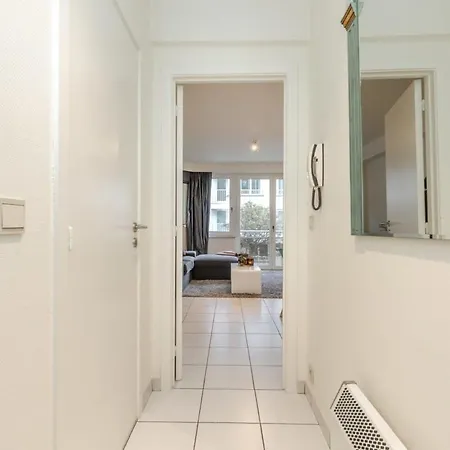 Huswell - Charming Nearby The Apartament Knokke-Heist