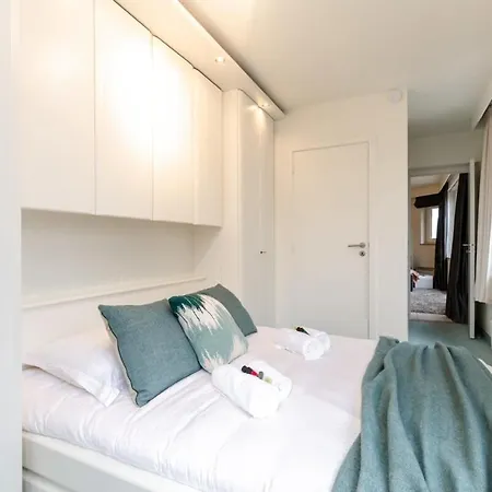 Huswell - Charming Nearby The Apartament Knokke-Heist