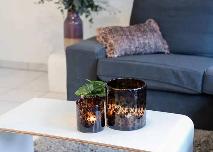 דירה Huswell - Charming Nearby The